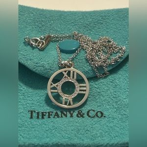 Tiffany & Co. 18k White Gold Diamond Atlas Open Round Pendant Necklace 18.5”